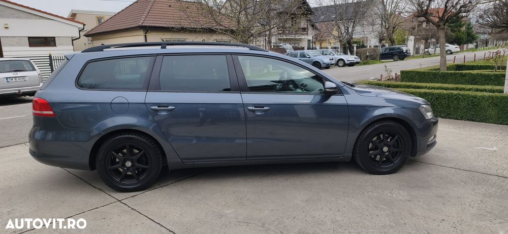 Volkswagen Passat - 10