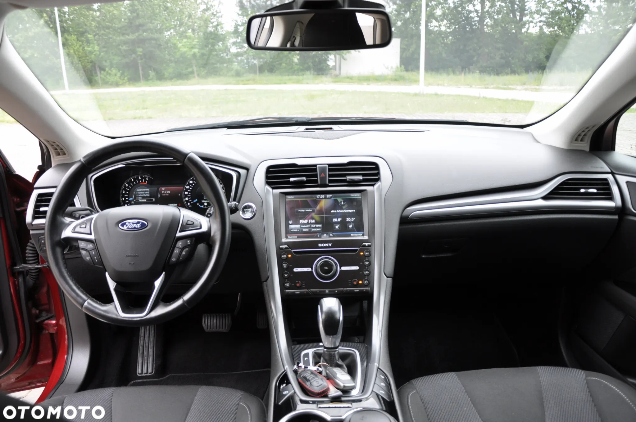 Ford Mondeo 2.0 TDCi Titanium PowerShift - 23