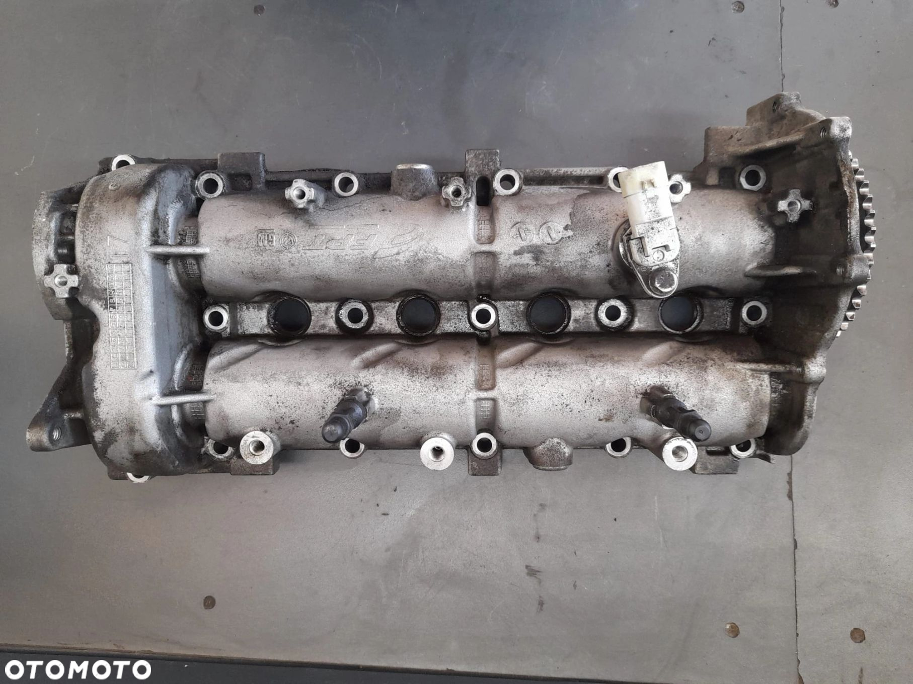 Corsa D pokrywa zaworów wałki 1,3CDTI 95KM euro 5 Meriva Astra Fiat Doblo Qubo Opel * - 2
