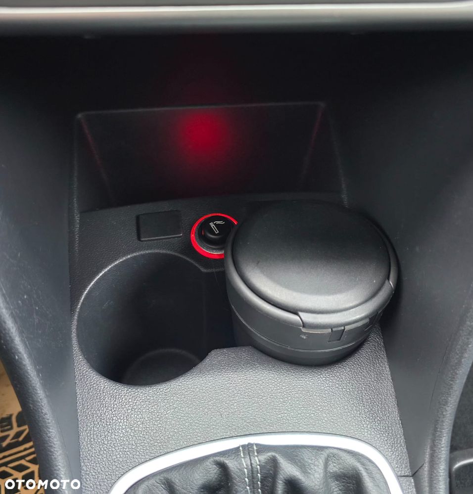 Volkswagen Polo 1.6 TDI Life - 16