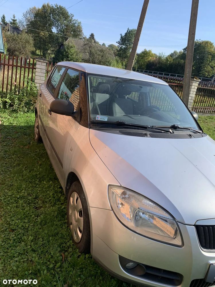 Skoda Fabia - 4