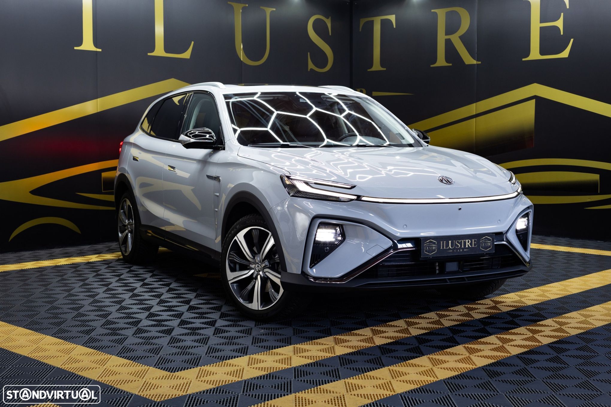 MG Marvel R 70 kWh AWD Performance - 1