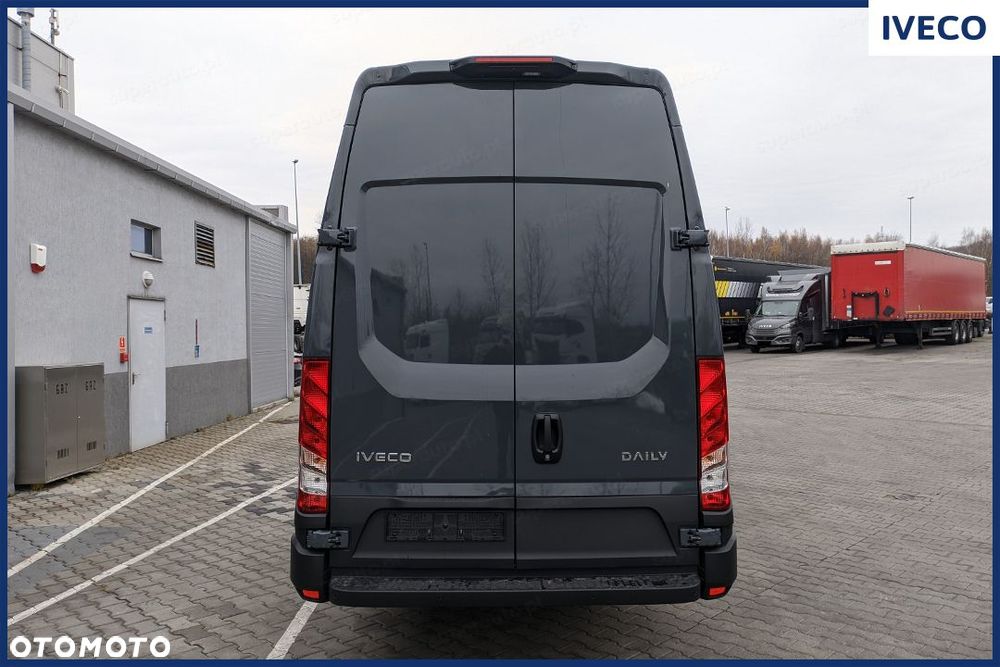 Iveco Daily 35S18 18m3 L4H3 3.0 180KM - 6