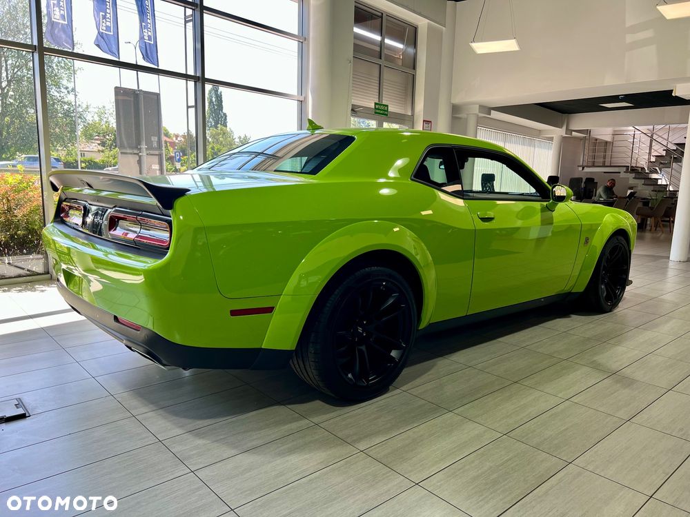 Dodge Challenger 6.4 Scat PackWidebody - 9