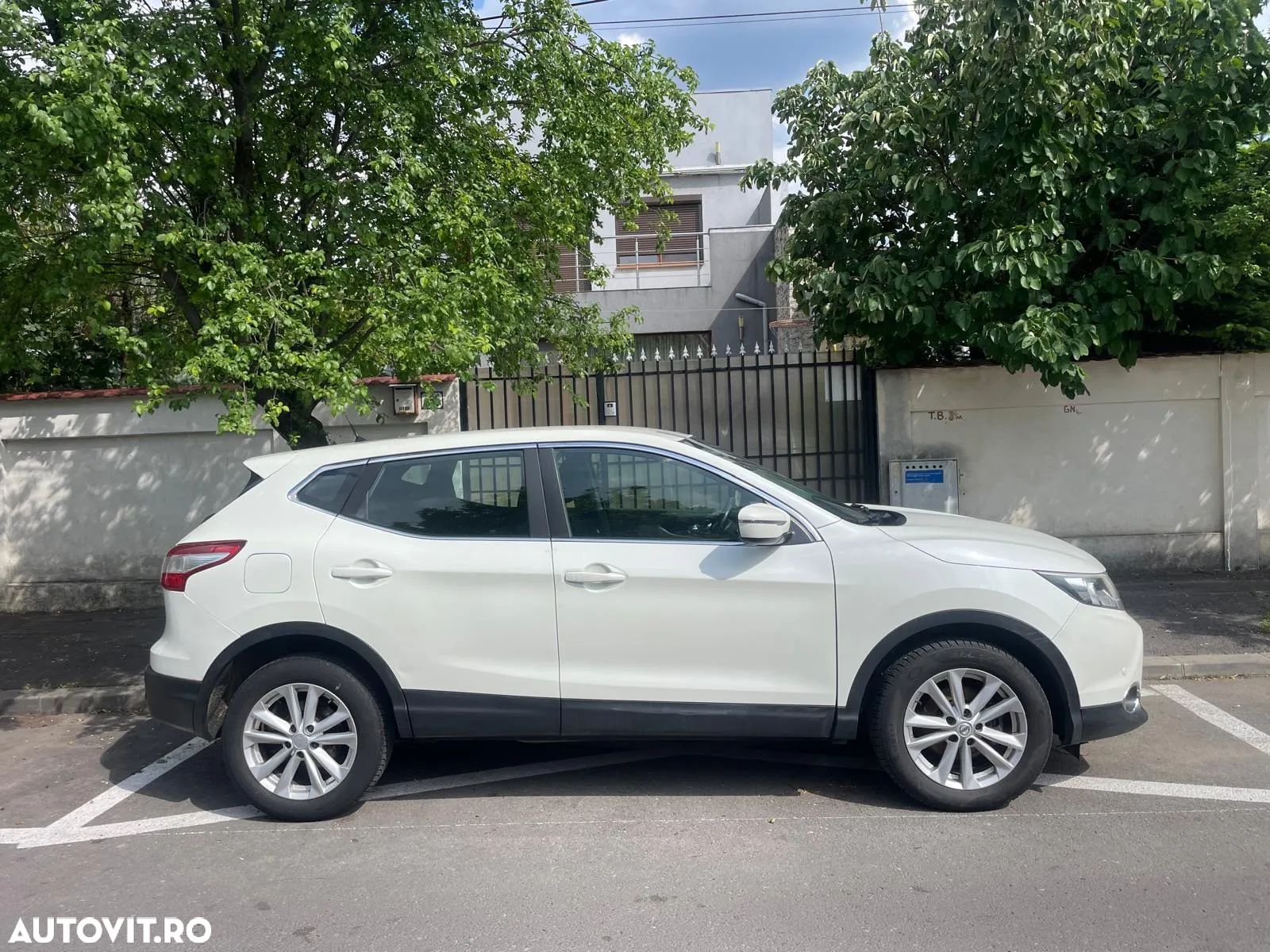 Nissan Qashqai 1.5 DCI Start/Stop Tekna - 1