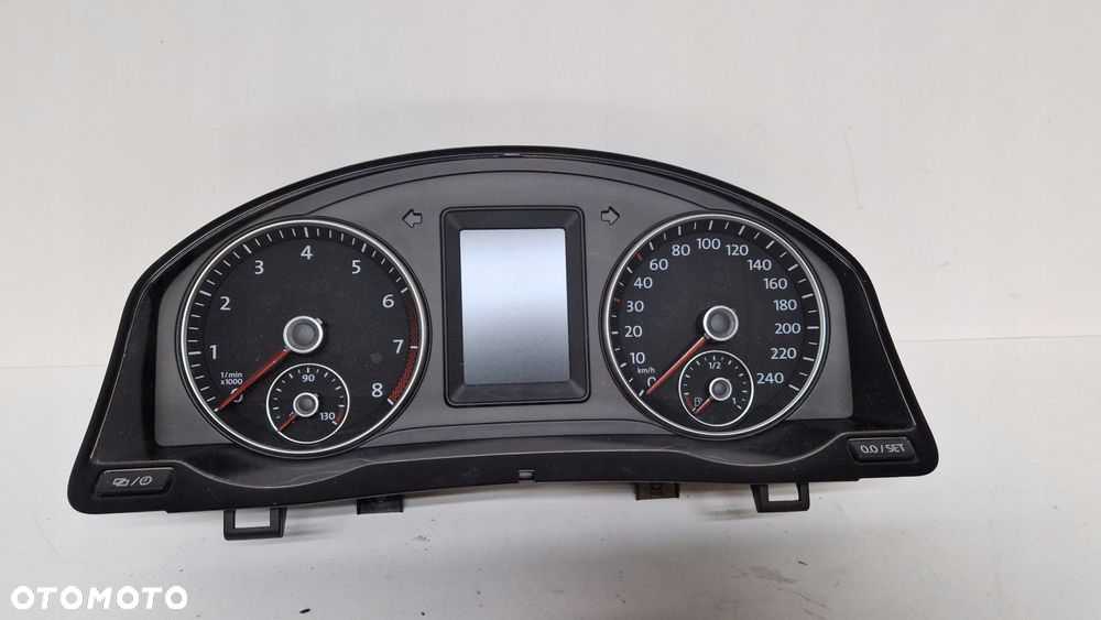 VW GOLF 6 VI 1.2 TSI LICZNIK ZEGAR 8M0920873C - 2