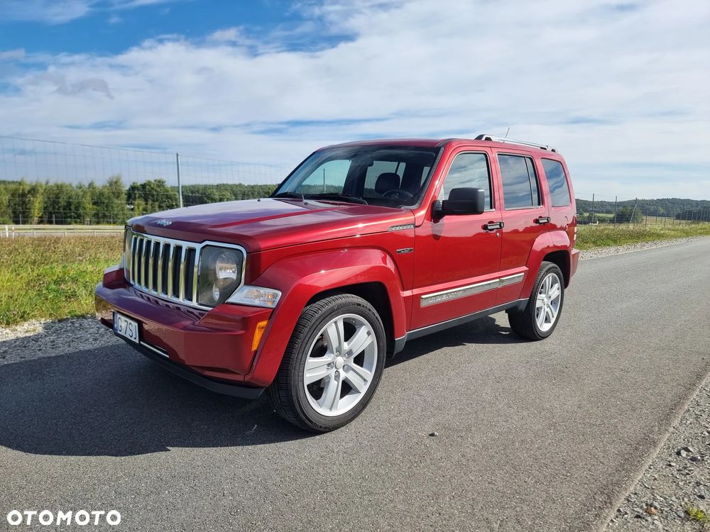 Jeep Liberty - 1
