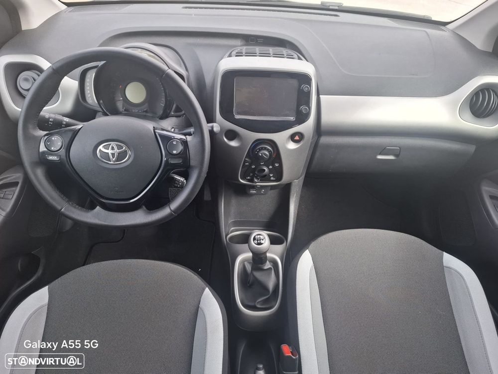 Toyota Aygo 1.0 X-Play Plus+X-Touch - 15