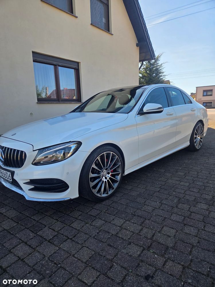 Mercedes-Benz Klasa C 220 d 4Matic 7G-TRONIC Exclusive - 4