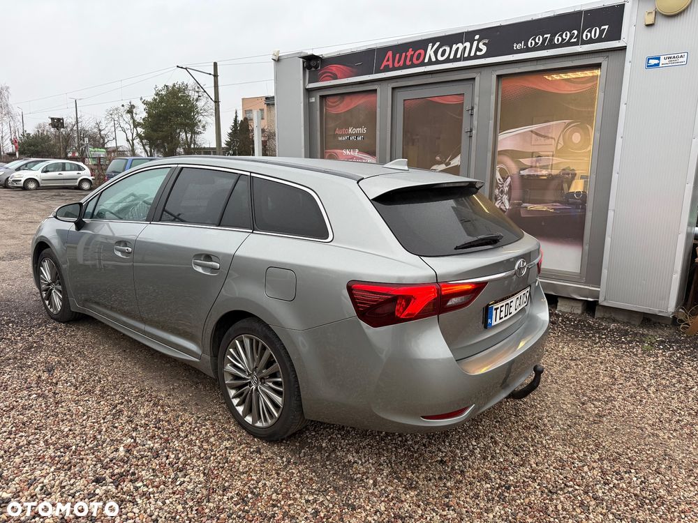 Toyota Avensis 1.8 Prestige - 7