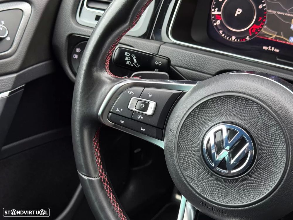 VW Golf 2.0 TSI GTI DSG Performance - 18