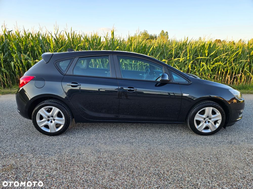 Opel Astra 1.4 Turbo Active - 24