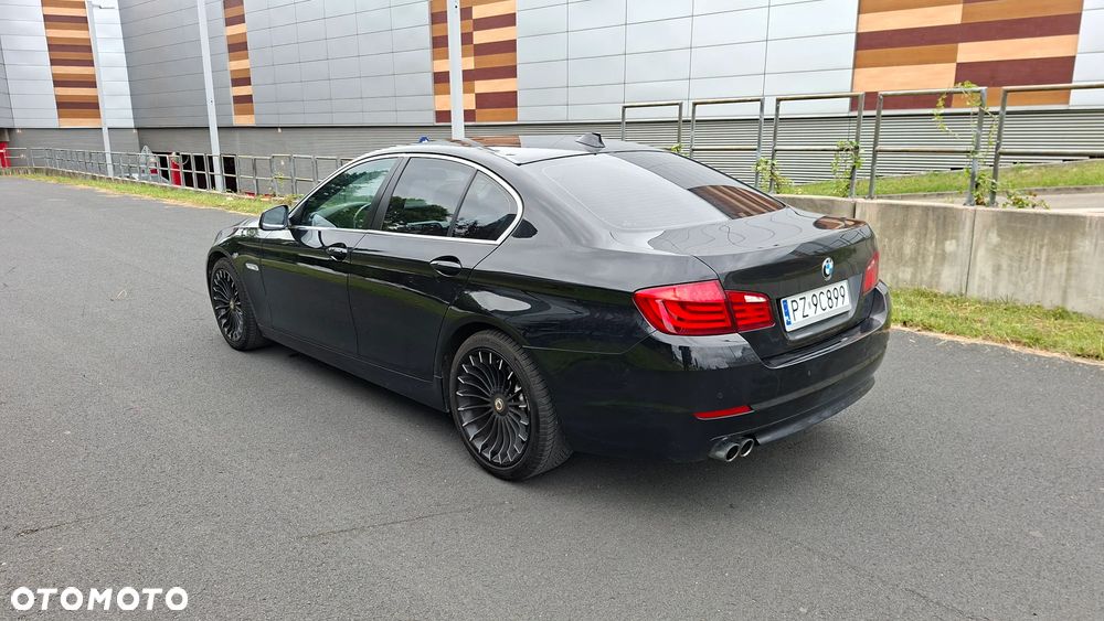 BMW Seria 5 2011 photo 3