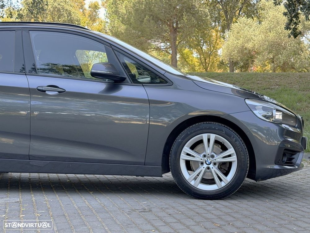 BMW 216 Active Tourer d Line Sport - 16