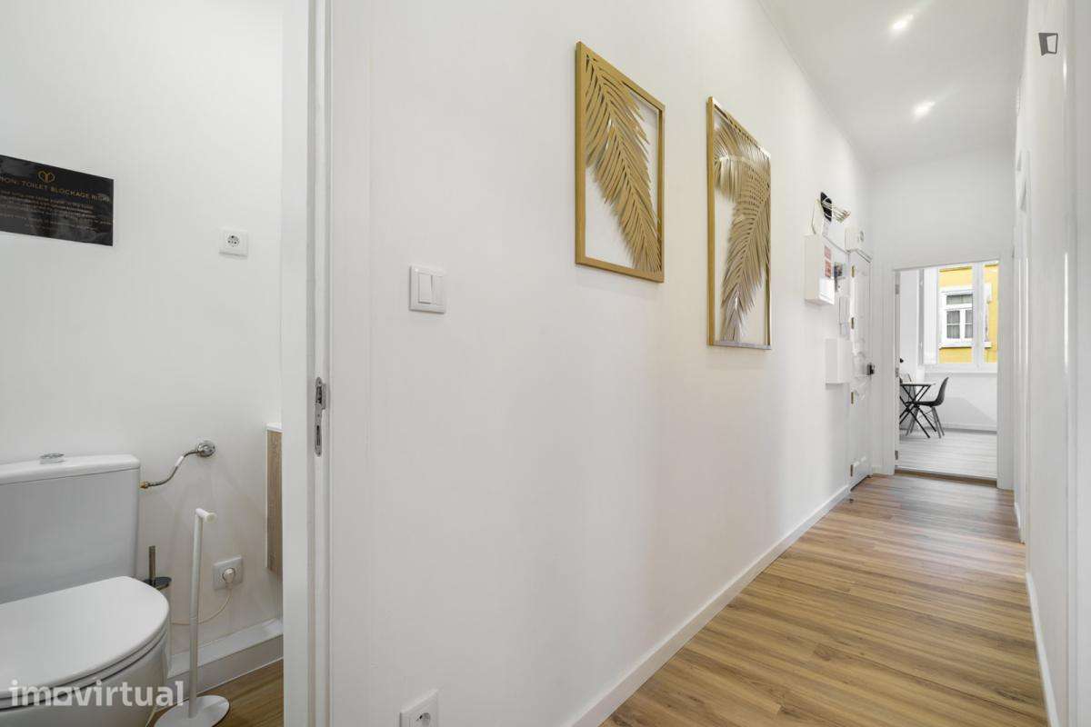 Quarto - localizado em Penha de França Lisbon - Grande imagem: 3/14
