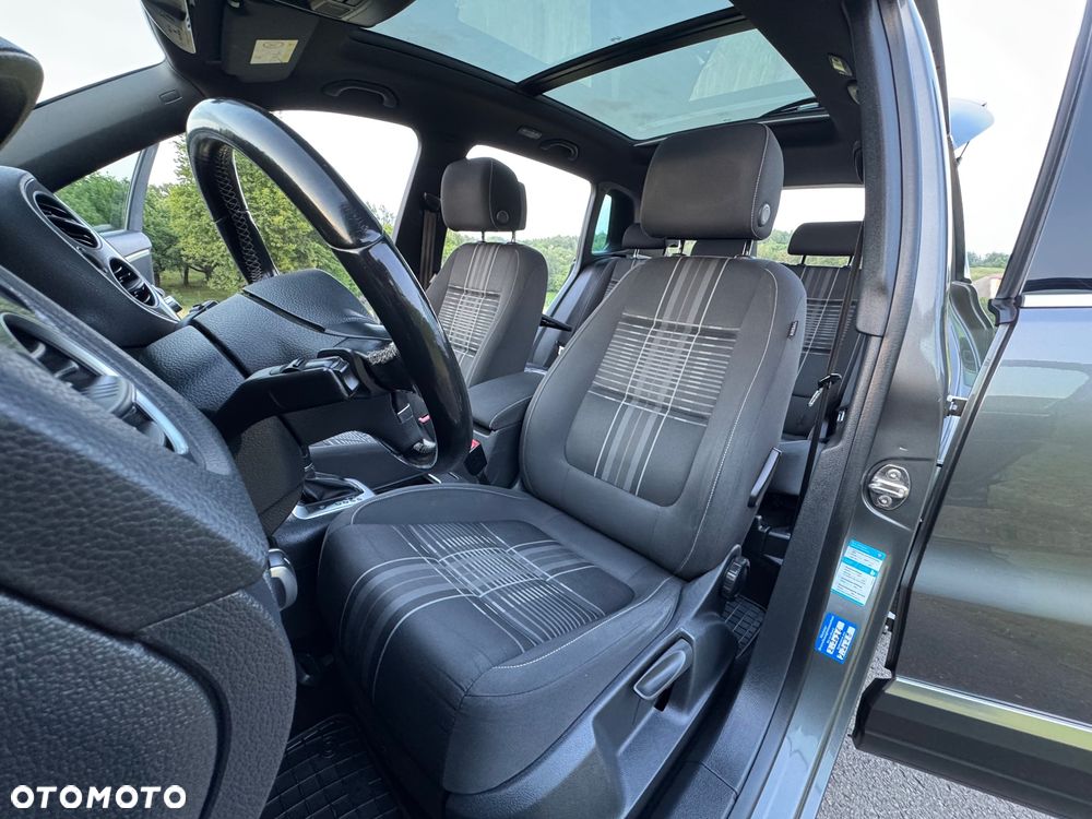 Volkswagen Tiguan 2.0 TDI DPF 4Motion BlueMotion Technology DSG Lounge Sport & Style - 26