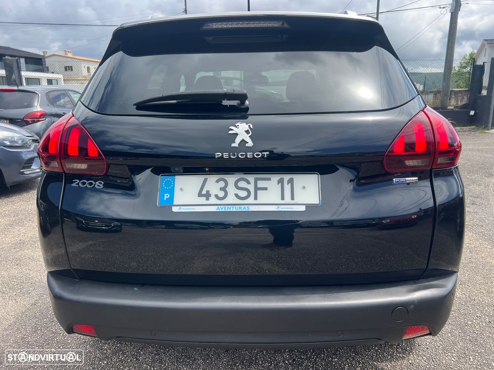 Peugeot 2008 1.2 PureTech Style - 35