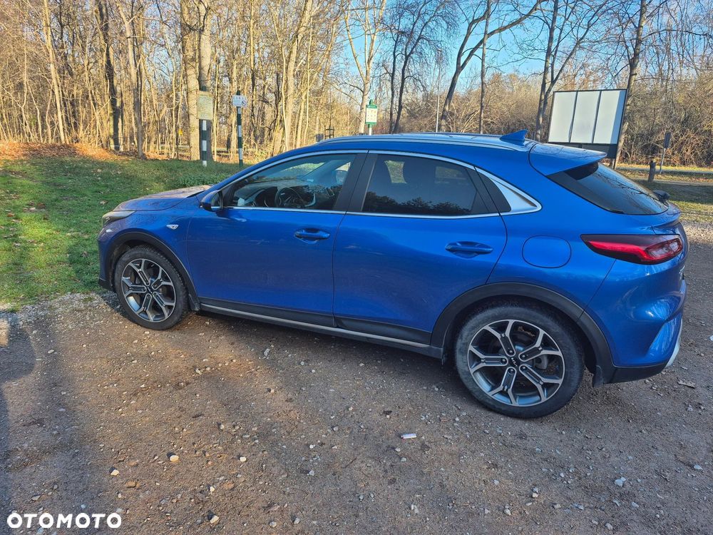 Kia XCeed 1.5 T-GDI M - 2