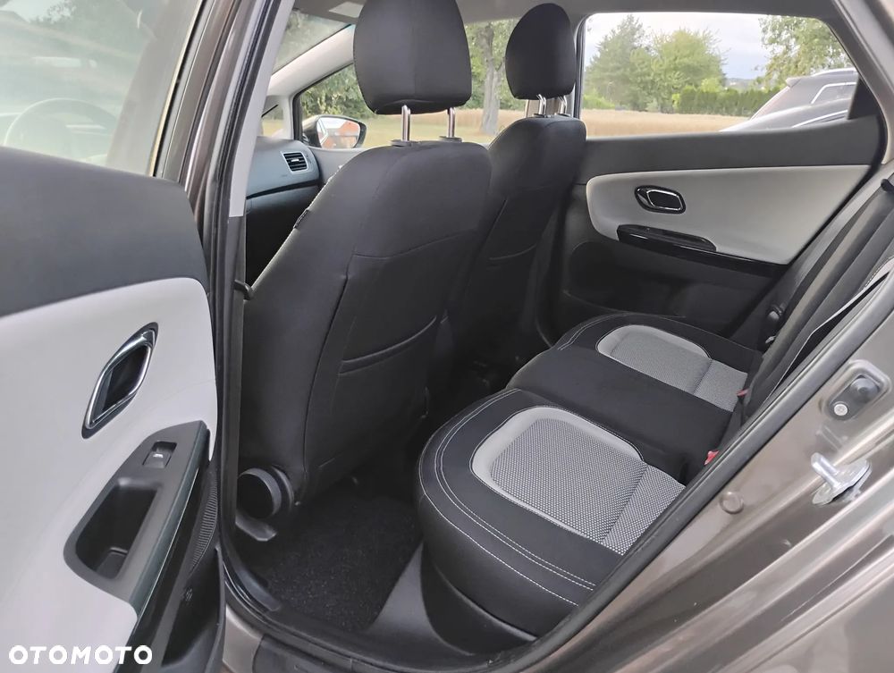 Kia Ceed 1.6 GDI Dream Team Edition - 18