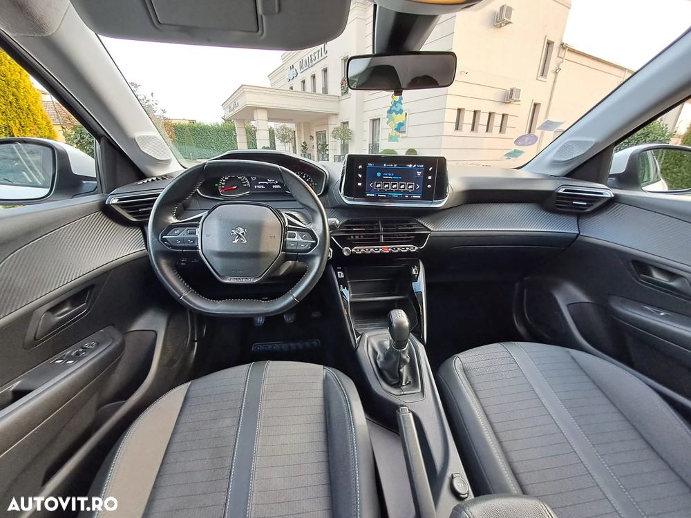 Peugeot 208 PureTech 75 Active Pack - 11