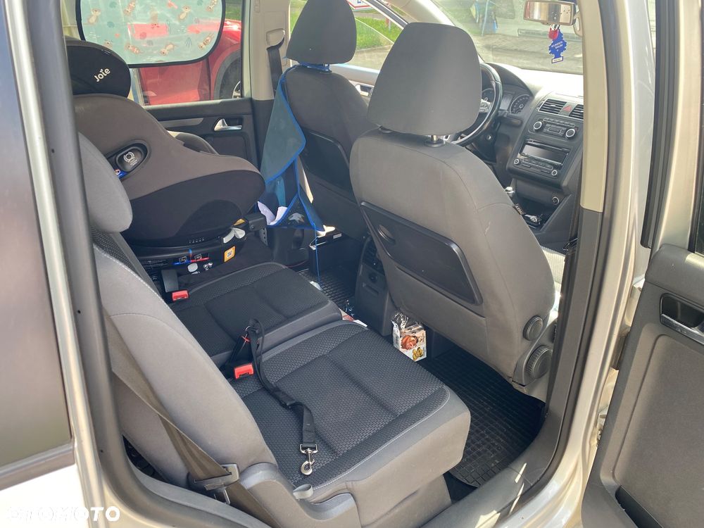 Volkswagen Touran 2.0 TDI DPF Comfortline - 16