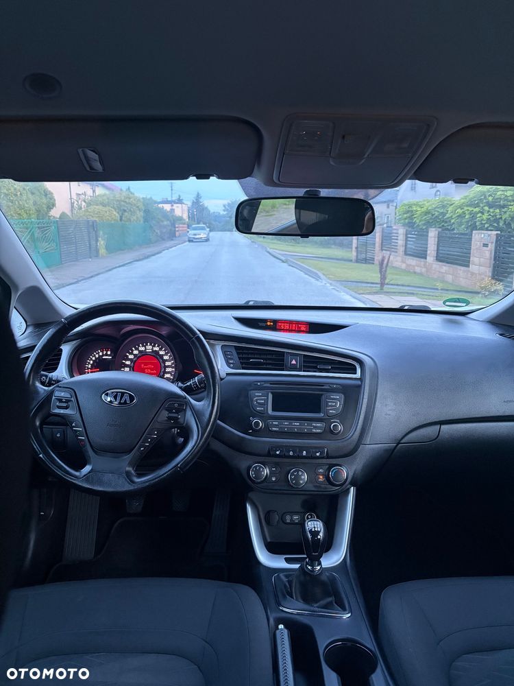 Kia Ceed 1.4 CVVT ISG Vision - 19