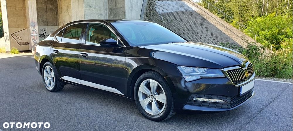 Skoda Superb 1.6 TDI Style DSG - 4