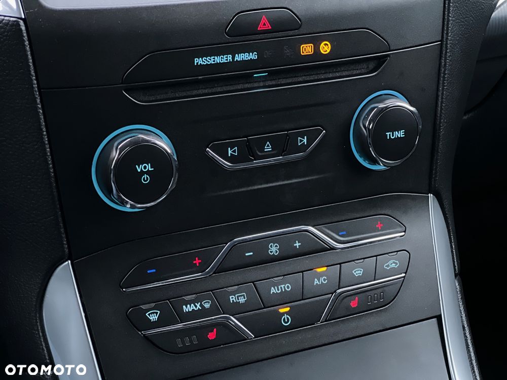 Ford S-Max 2.0 TDCi Titanium PowerShift - 28