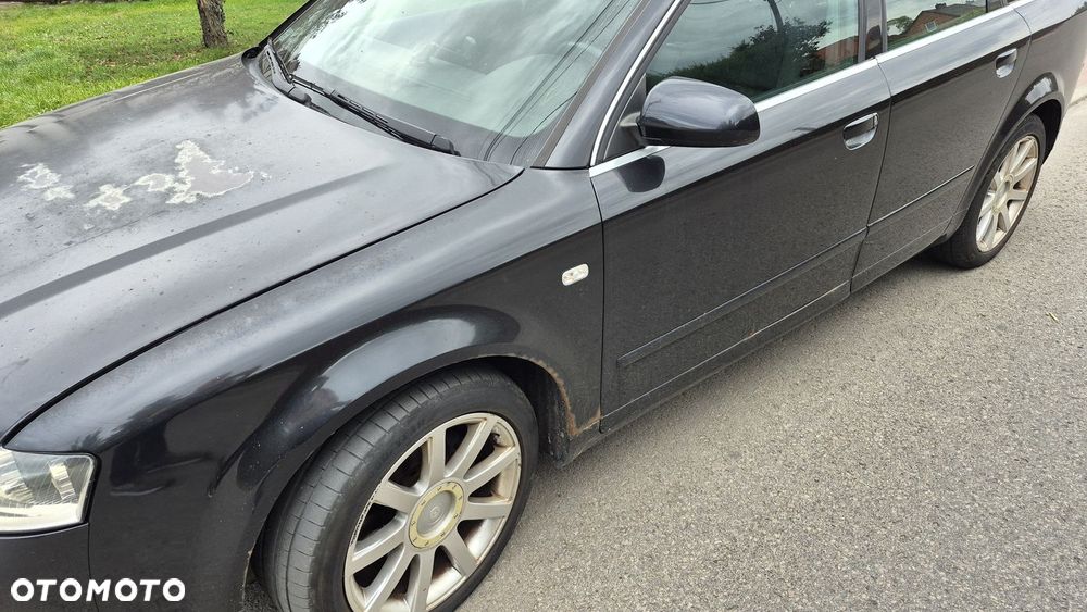 Audi A4 Avant 2004 photo 4