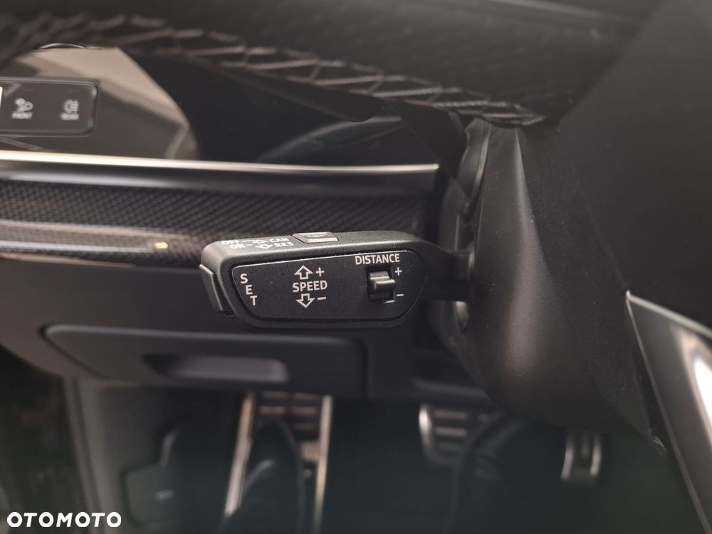 Audi SQ8 - 12