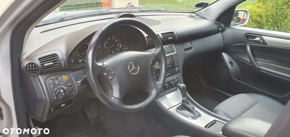 Mercedes-Benz Klasa C - 34