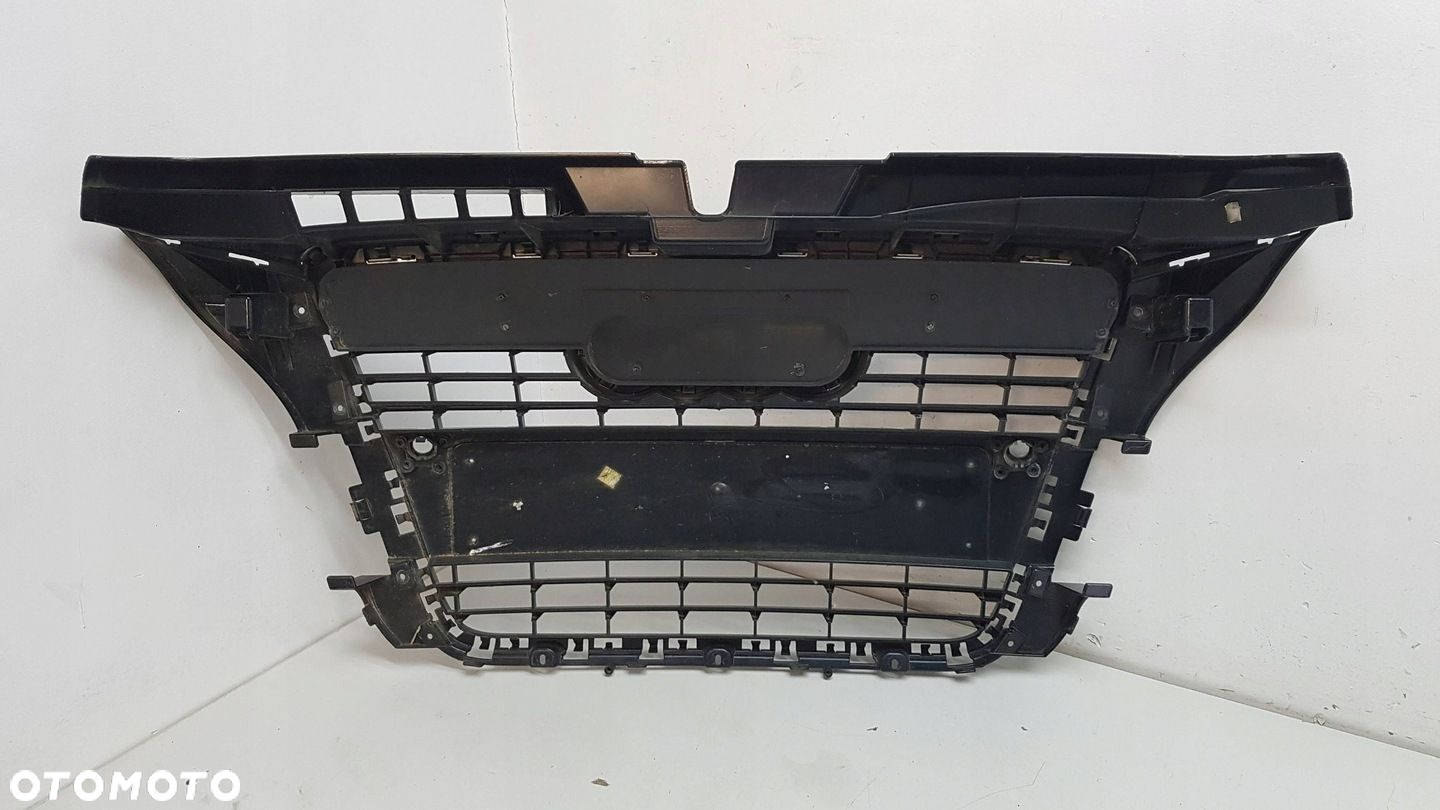 Audi A3 S3 8P Lift 08-12 Maskownica Grill Atrapa górna chłodnicy PDC - 9