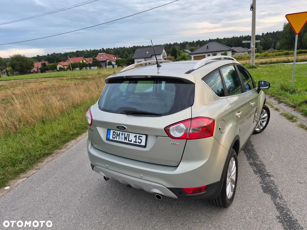 Ford Kuga 2.0 TDCi 2x4 Titanium - 7