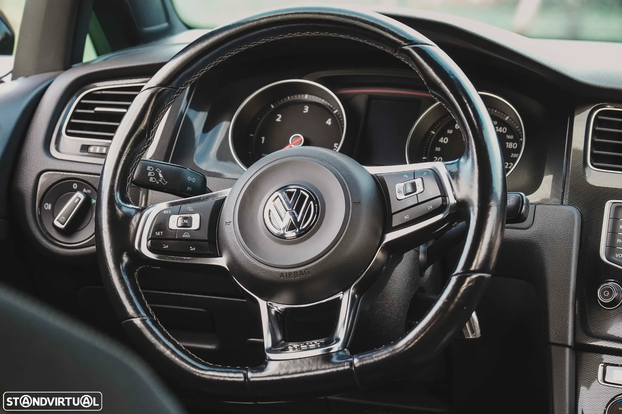 VW Golf GTD BlueMotion - 11