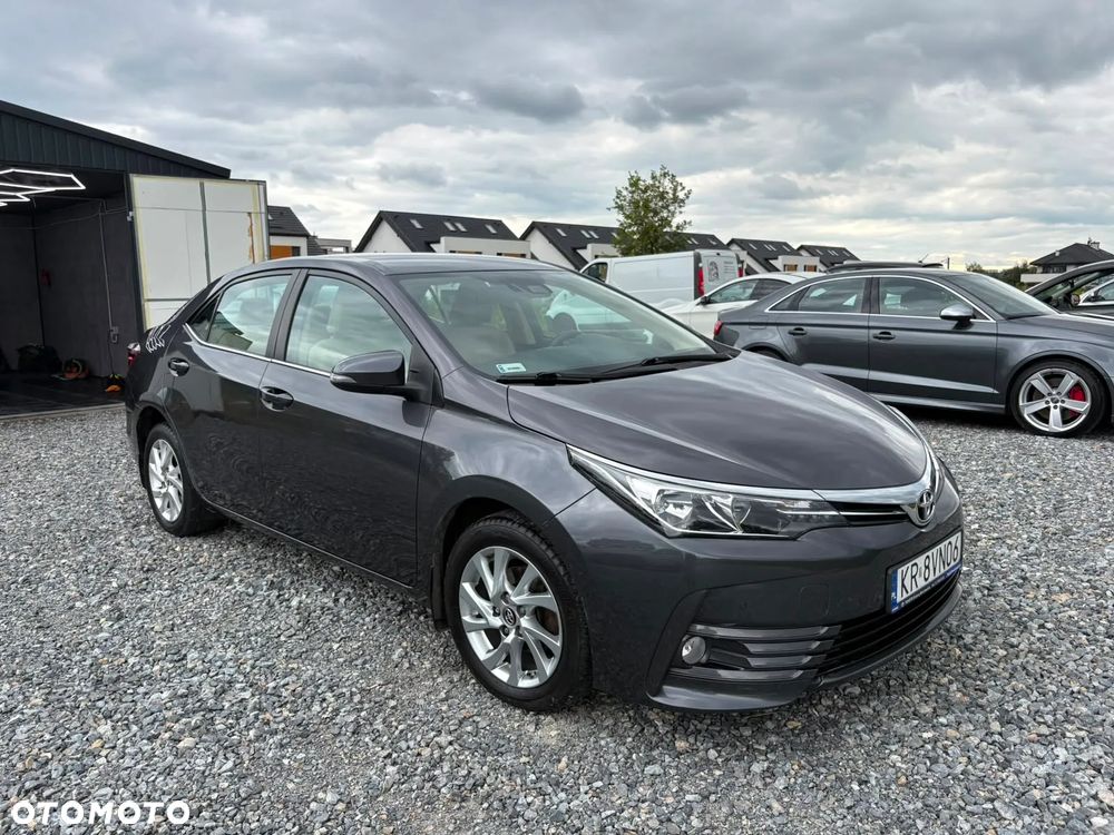 Toyota Corolla 1.6 Premium MS - 8