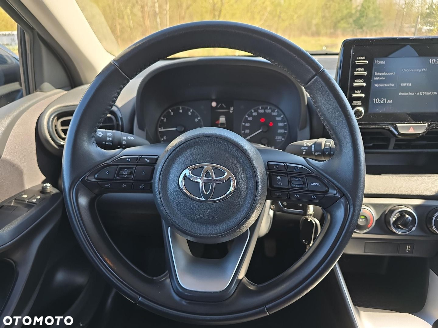 Toyota Yaris - 13