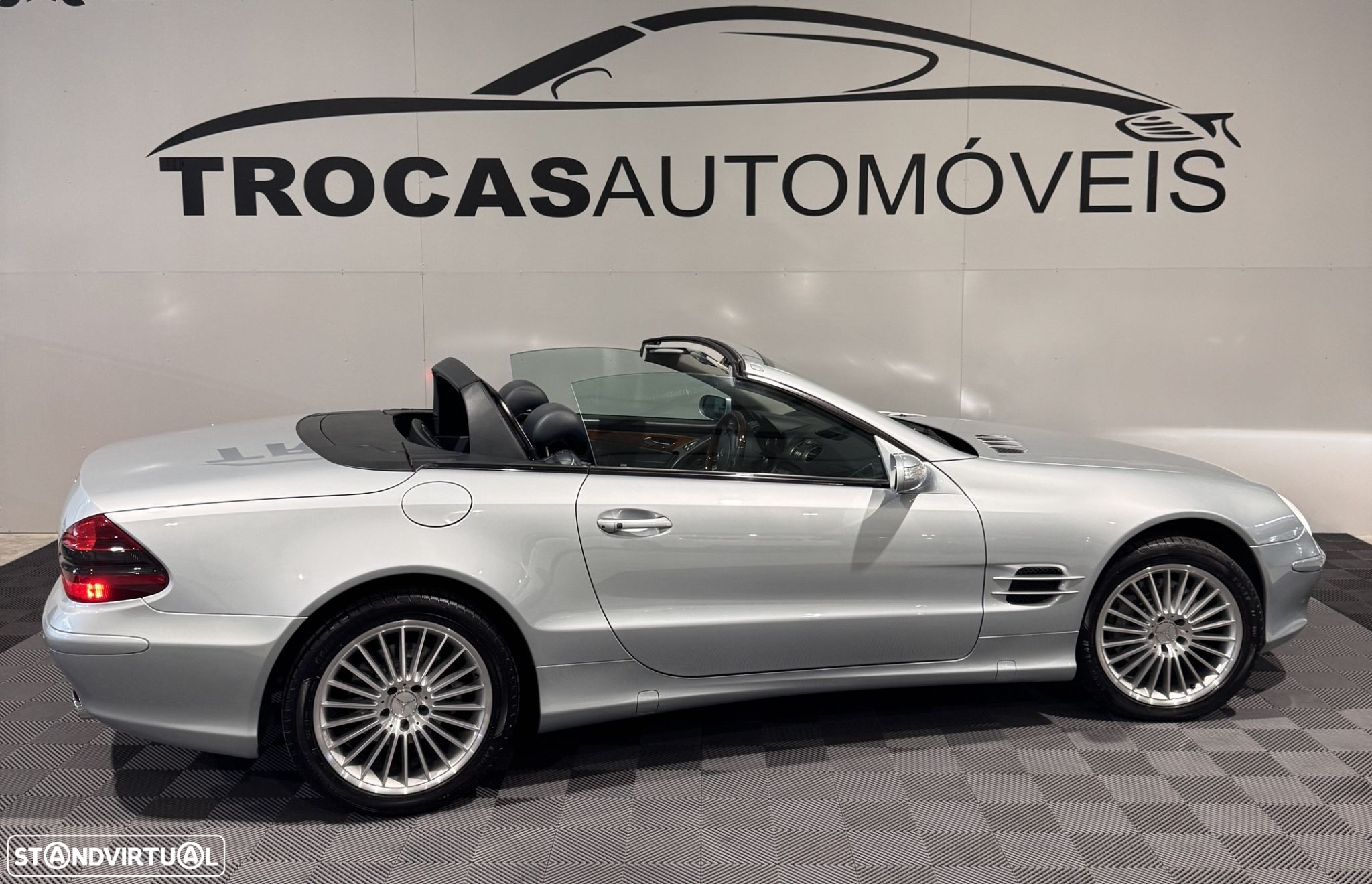 Mercedes-Benz SL 500 Standard - 50
