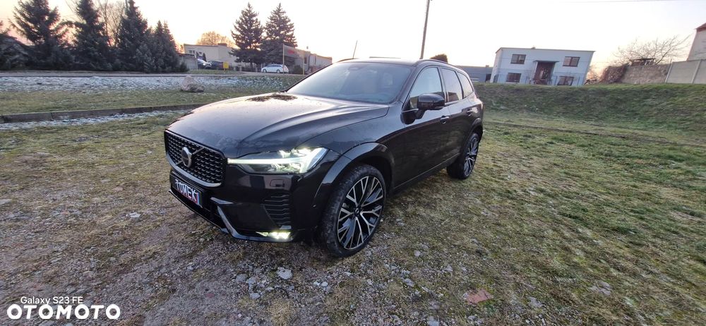 Volvo XC 60 B5 B R-Design - 11