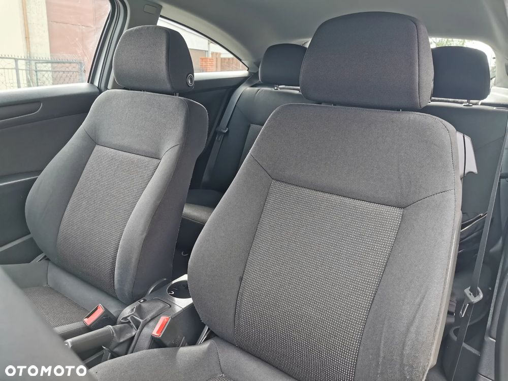 Opel Astra 1.6 Innovation - 10