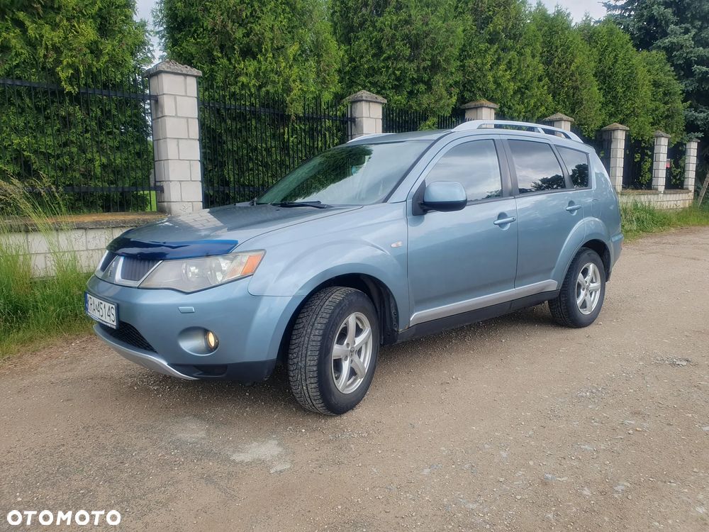 Mitsubishi Outlander 2.0 DID Intense - 3