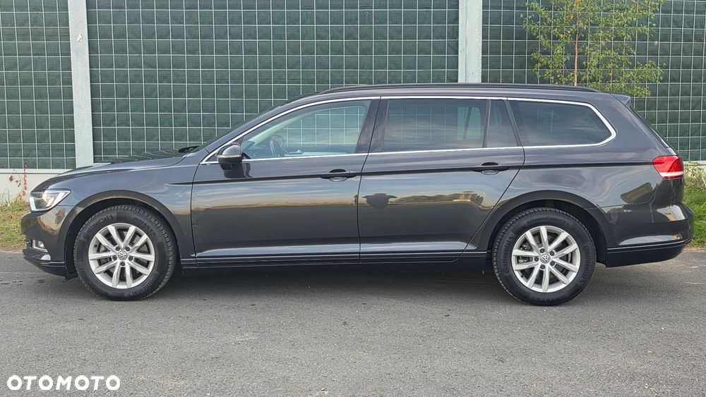 Volkswagen Passat 2.0 TDI (BlueMotion Technology) Trendline - 6