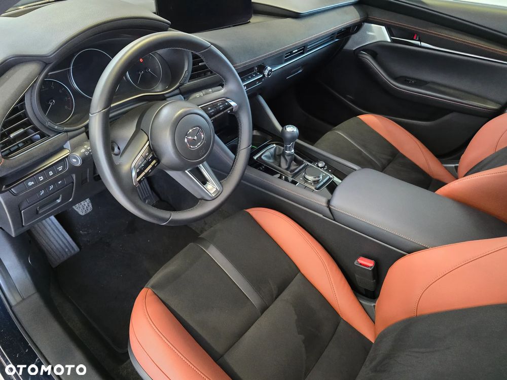 Mazda 3 - 14