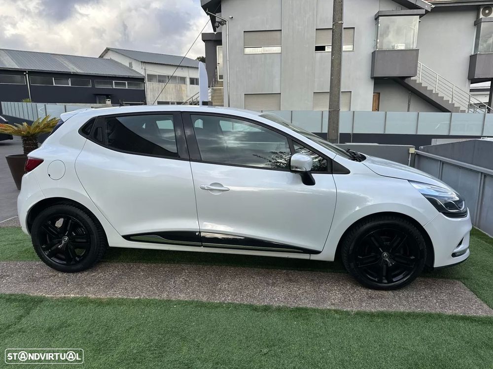 Renault Clio 1.5 dCi Limited - 17