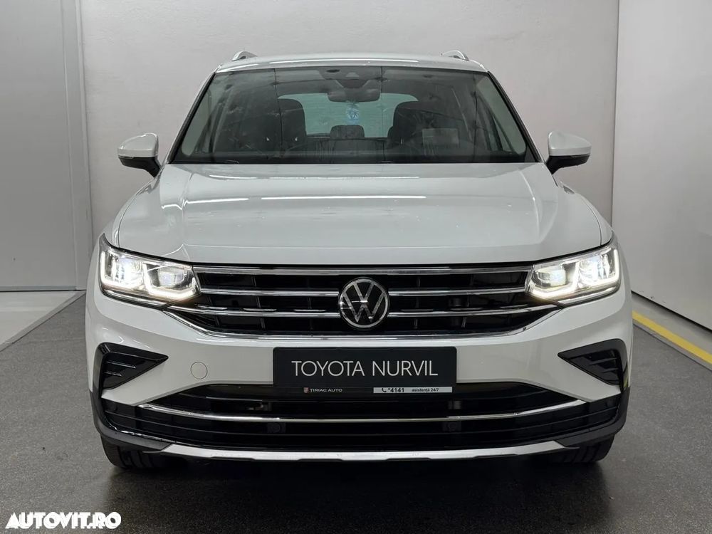Volkswagen Tiguan - 2