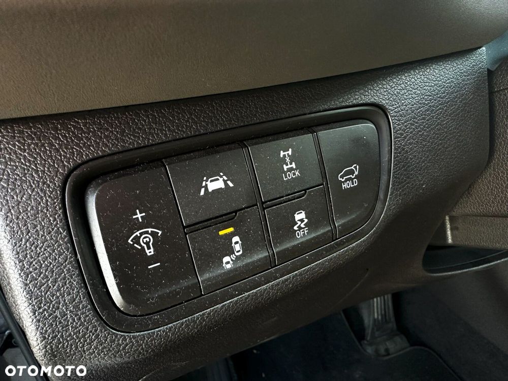Hyundai Santa Fe - 14