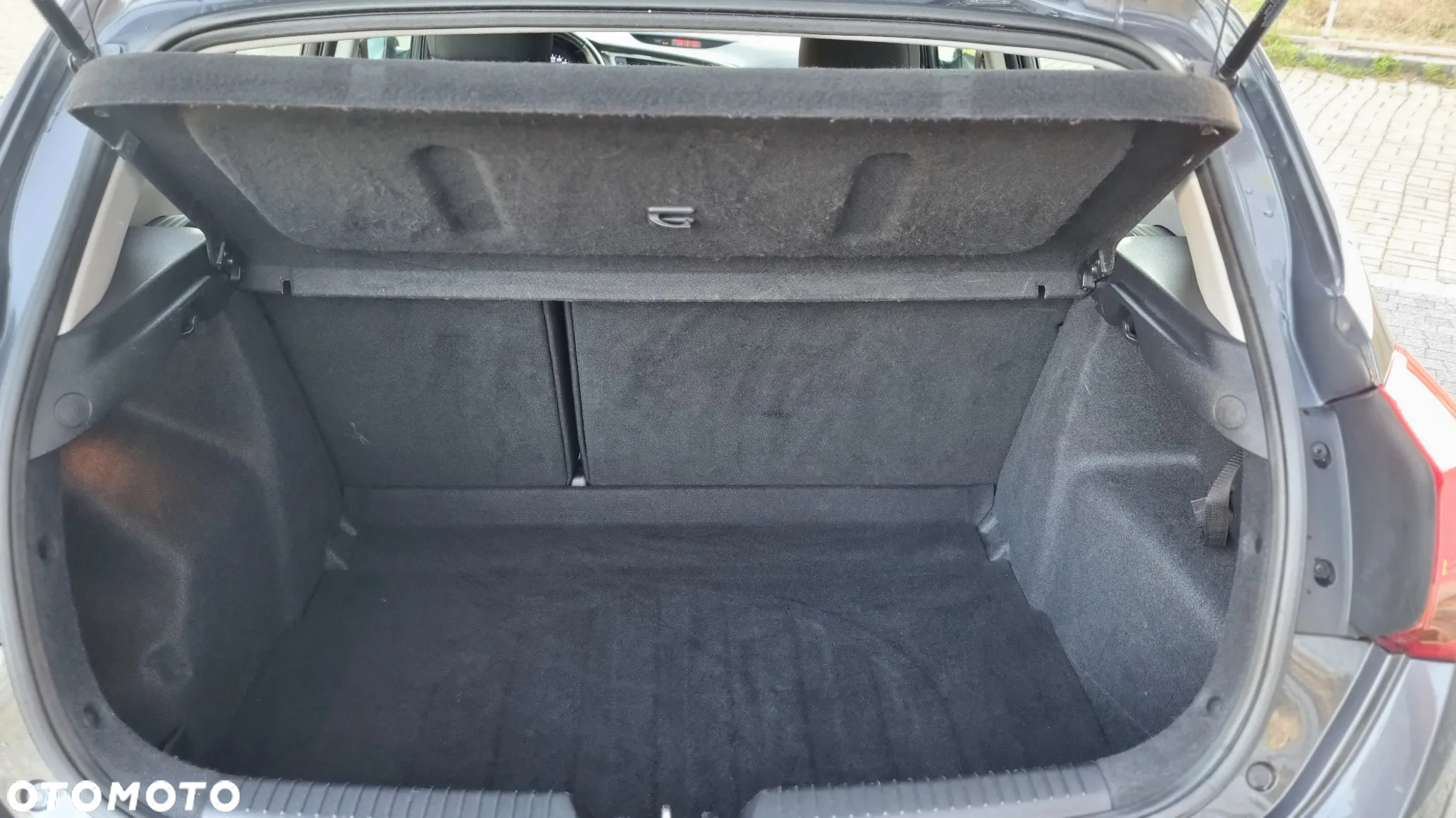 Kia Ceed SW 1.4 Attract - 9