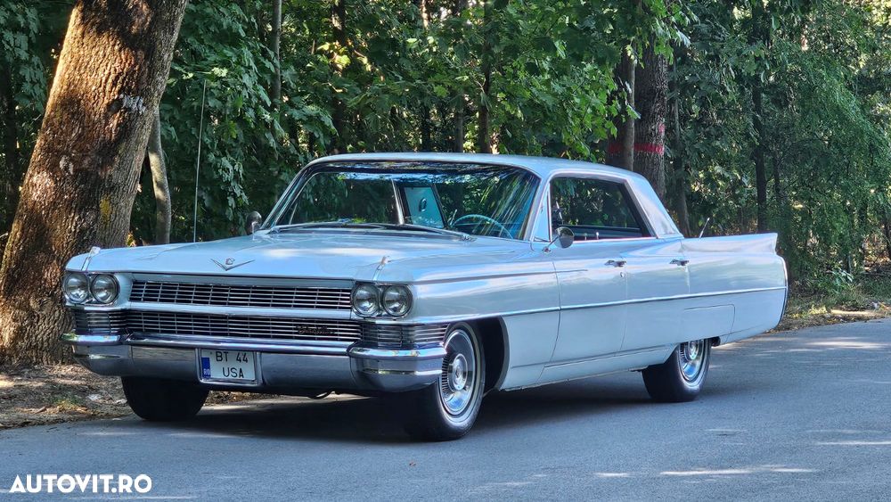 Cadillac Deville - 37
