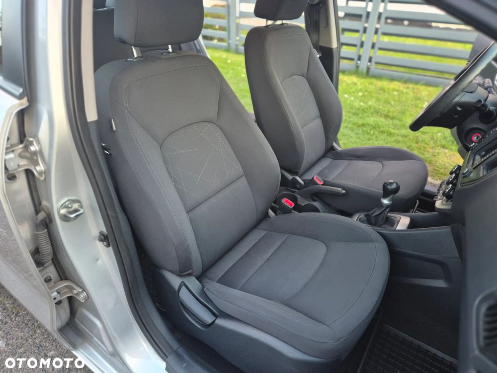 Kia Rio 1.2 Edition 7 - 22