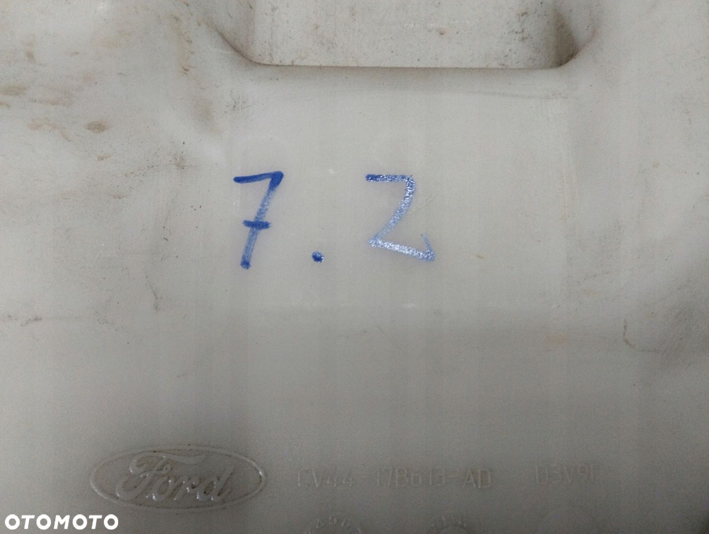 KUGA MK2 ZBIORNICZEK SPRYSKIWACZY POMPKA CV44-17B613-AD - 2