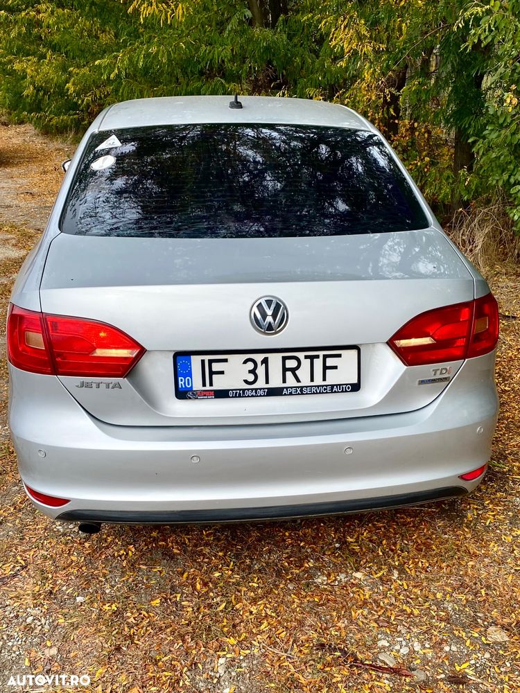 Volkswagen Jetta 2011 photo 5
